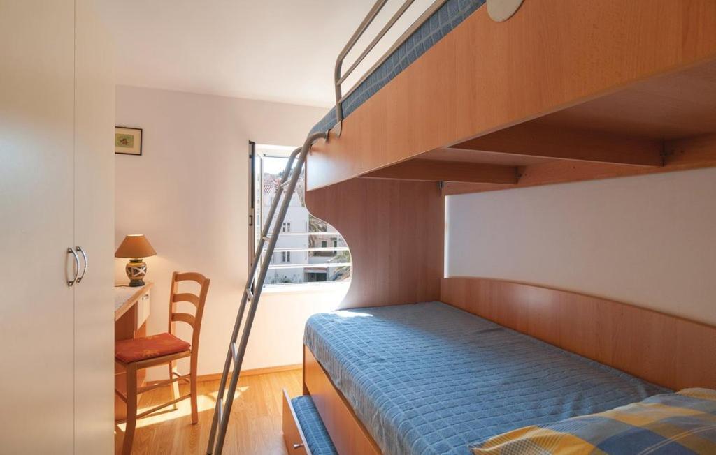 Direct At Sea Apartment Постира Екстериор снимка